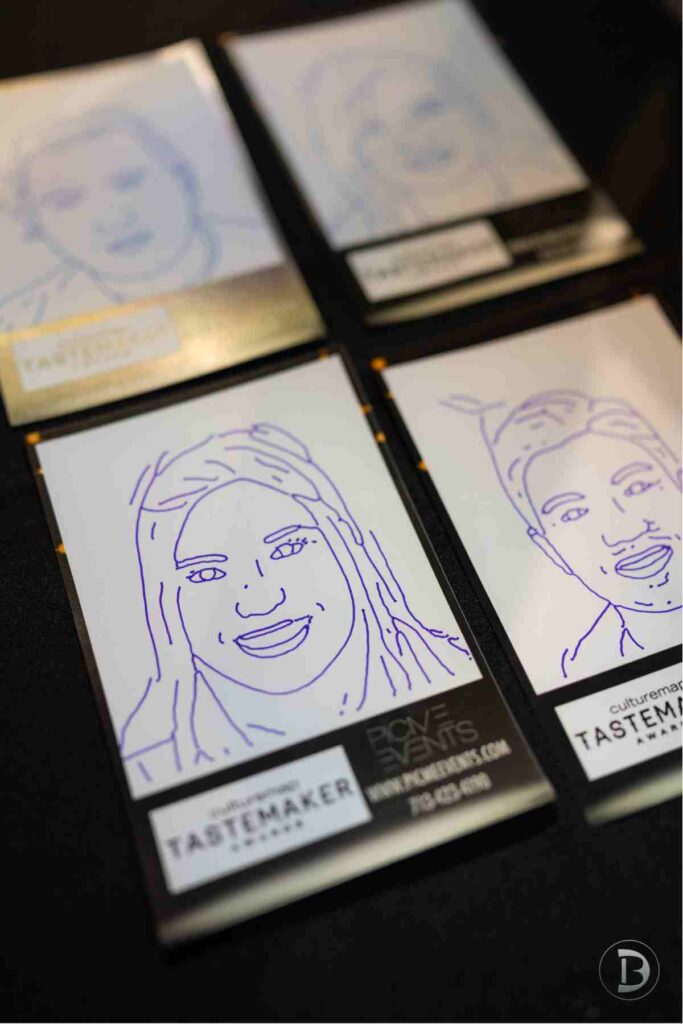 sketch bot www.bigday.events robotic arm cartoon images on the spot. corporate events